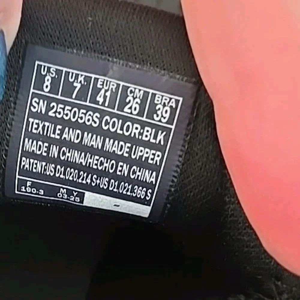Skechers‎ Hands Free Swift Fit Woman's Sz 8 Lite-Foam Laced Sneakers